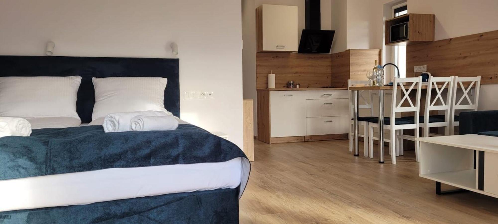 Kolorowe Cieplice - Apartamenty Z Widokiem Na Karkonosze Jelenia Gora Exterior photo